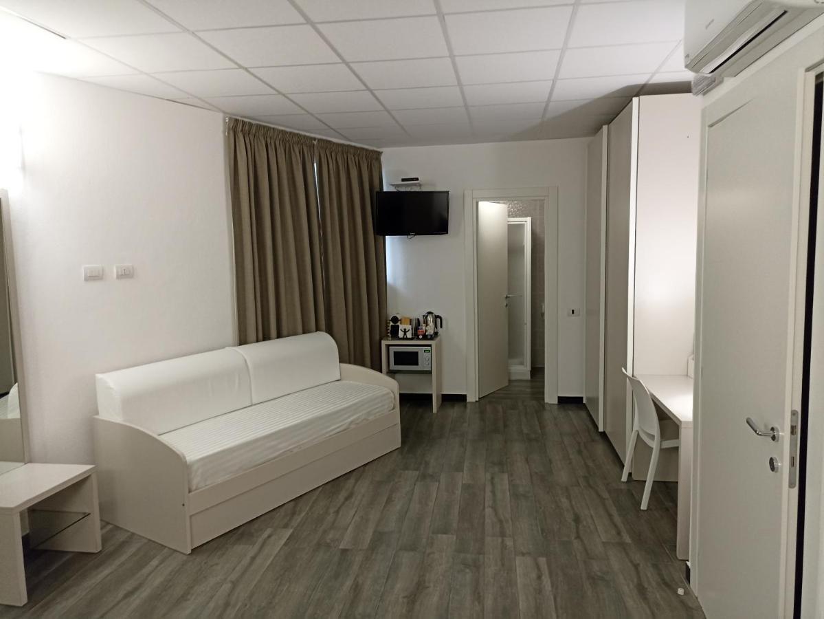 Sabbia D'Oro Locanda & Beach Бонассола Экстерьер фото